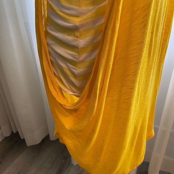 American Dream Yellow Tank Top Raceback Top SZ S - Picture 4 of 10